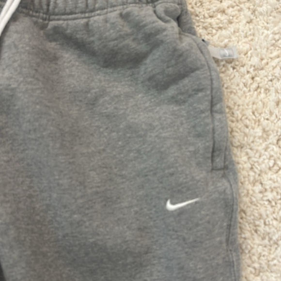 COPY - Men’s Nike Sweatpants, size M, Never worn - Picture 2 of 3